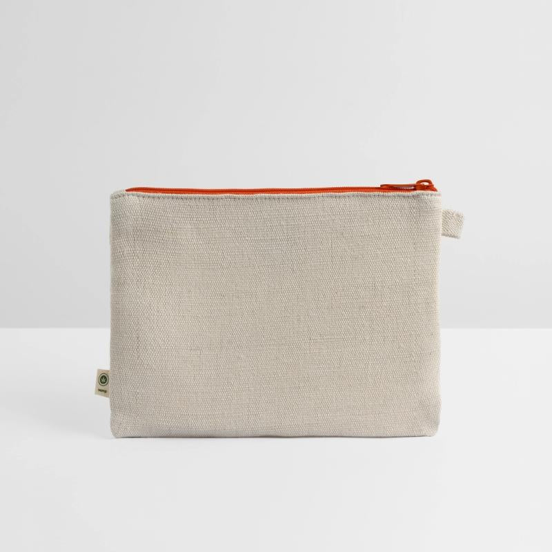 Chic Giraffe - Glamorous and Graceful