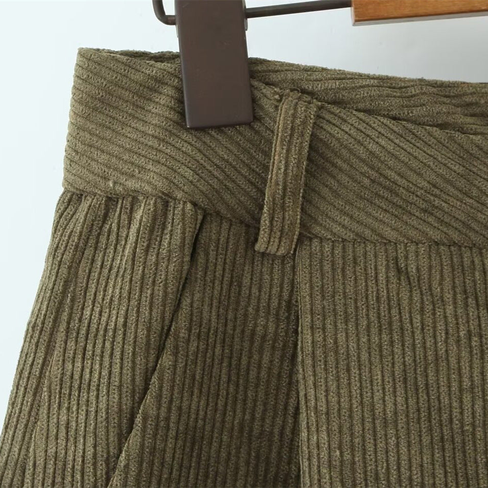 Minimalist and versatile casual corduroy straight leg pants