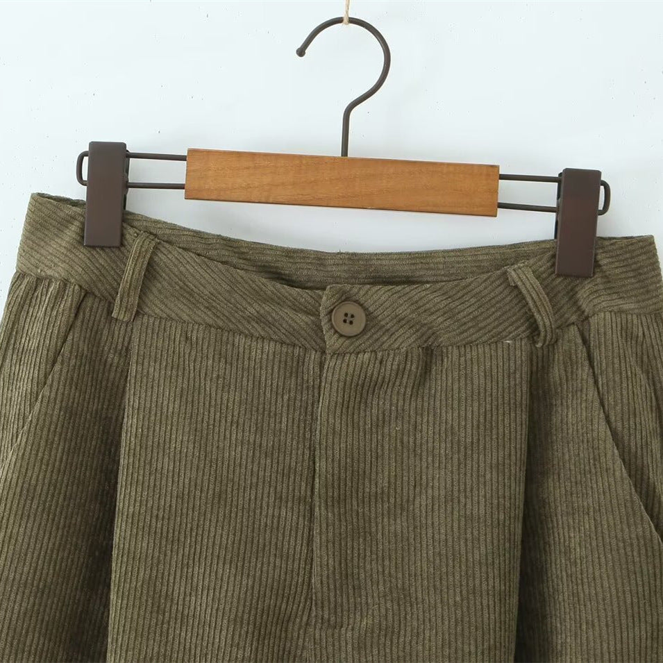 Minimalist and versatile casual corduroy straight leg pants